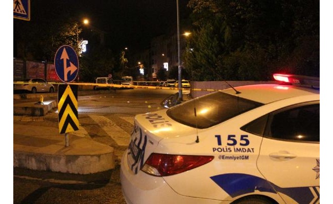 Eyüpsultan'da silahlı saldırıya uğrayan motosiklet sürücüsü ağır yaralandı 