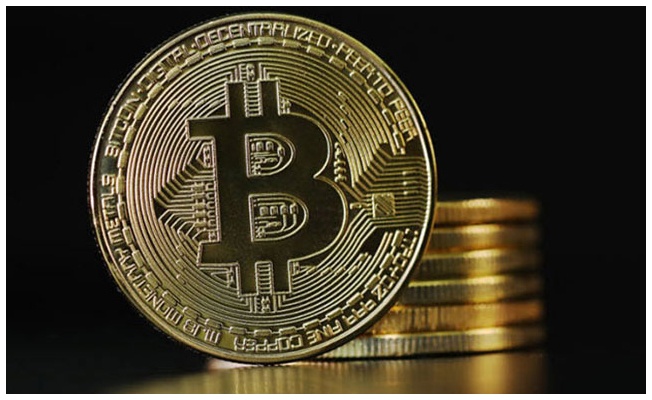 Bitcoin'de yeni zirve 48,745.73 dolar