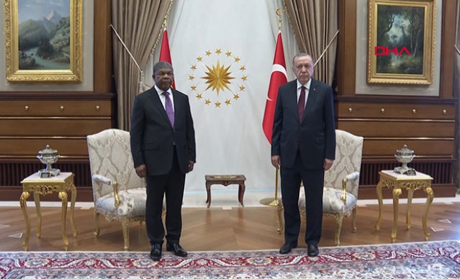 Cumhurbaşkanı Erdoğan, Angolalı mevkidaşını resmi törenle karşıladı