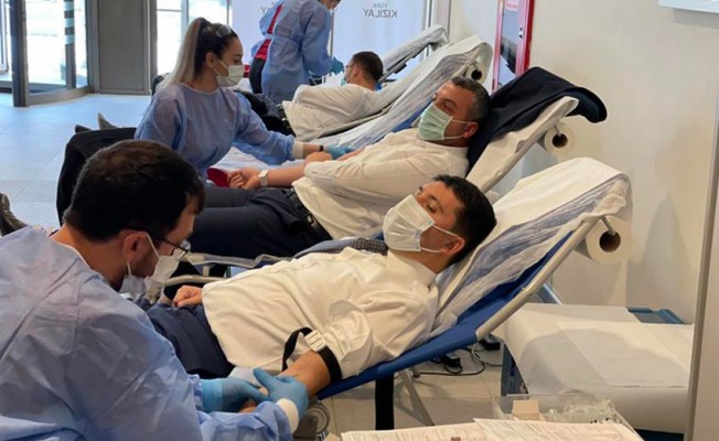 Cumhurbaşkanlığı'ndan kan bağışı kampanyasına destek