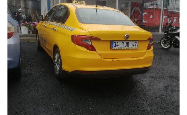 "Karşının taksisiyim" diyerek çocuklu yolcuyu almayan taksiciye ceza 