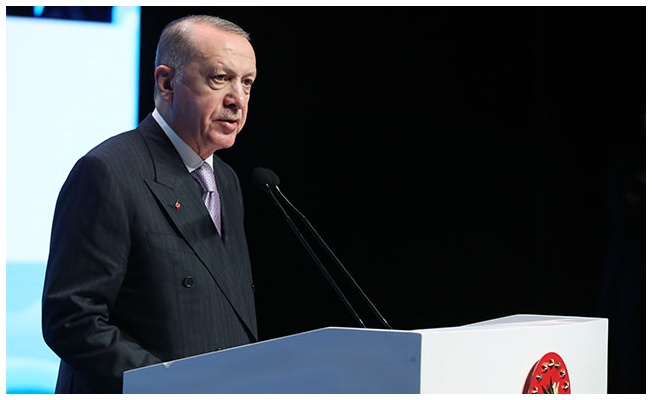 Cumhurbaşkanı Erdoğan, 8. Necip Fazıl Ödülleri törenine katıldı.