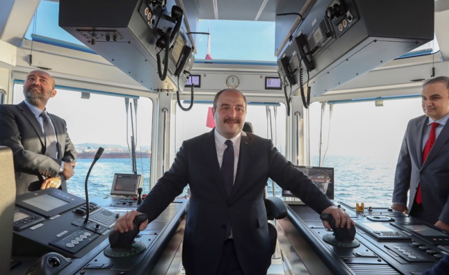 Bakan Varank: Türkiye, 2 milyar dolarlık gemi ihracatına imza attı