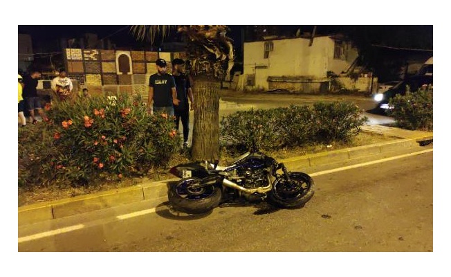 Antalya'da motosiklet kazası: 3 ölü 