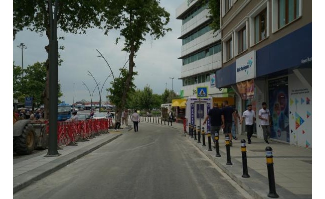 Kartal’da Hürriyet Caddesi trafiğe açıldı