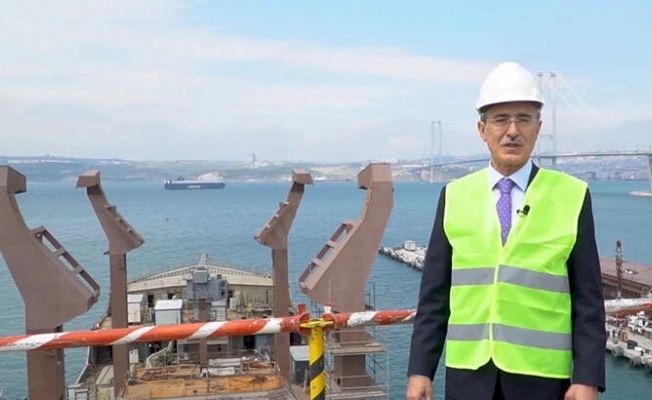 İsmail Demir: Donanmanın 2'nci büyük gemisi Derya'nın 2023'te envantere girmesi için çalışıyoruz 