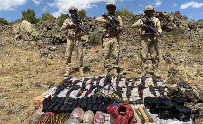İçişleri: Tendürek'te PKK'ya ait cephane ele geçirildi