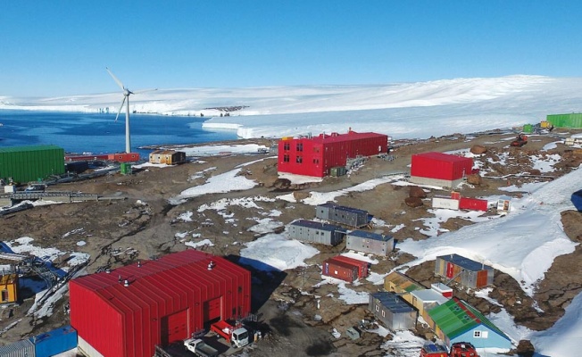 Antarktika'da, bilimsel araştırma istasyonlarındaki kadınlara cinsel taciz