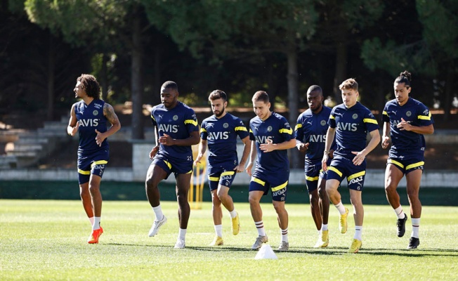 Fenerbahçe, Beşiktaş maçının hazırlıklarına devam etti
