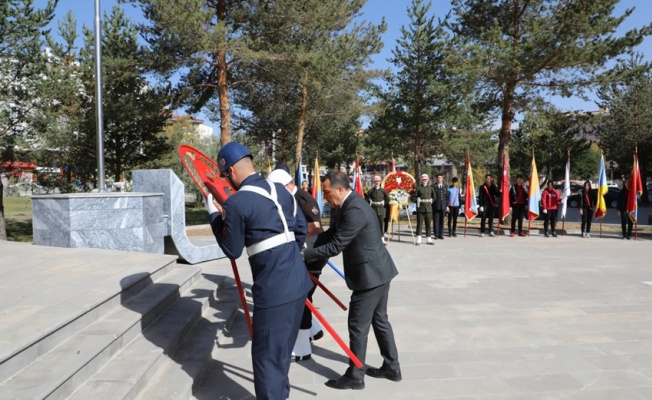 Atatürk'ün Kars'a gelişinin 98'inci yılı kutlandı