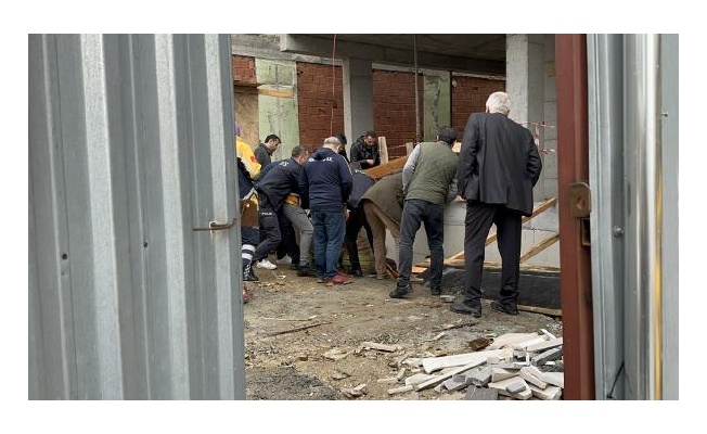 Ataşehir'de inşaatın bekçisi ölü bulundu