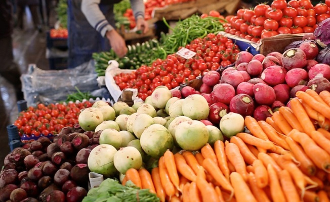 Her 10 kişiden 7’si taze meyve ve sebzelerin pazarlarda olduğunu düşünüyor