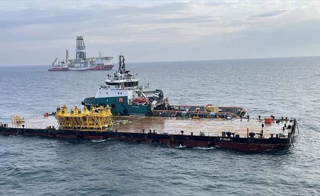 Karadeniz gazını ana boru hattına bağlayacak toplama haznesi "Çepni" denize indirildi