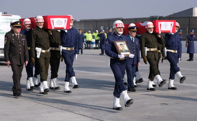 Konya'da askeri araç kazasında şehit olan 2 asker için uğurlama töreni