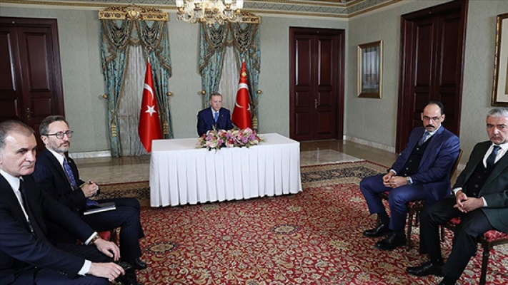 BAE gazeteleri Türkiye ile imzalanan ortaklık anlaşmasını "mihenk taşı" olarak değerlendirdi