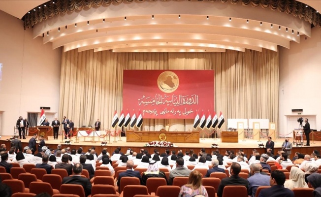 Irak'ta "tartışmalı seçim yasasının" bazı maddeleri Meclis'ten geçti