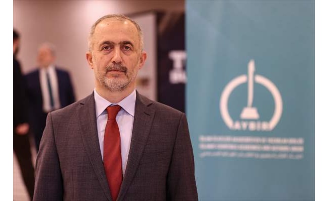 İslam Ülkeleri Akademisyen ve Yazarlar Birliği Başkanlığı'na Prof. Dr. Fatih Savaşan seçildi