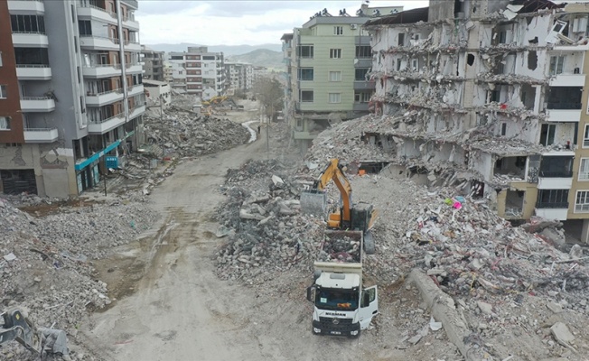 Kahramanmaraş merkezli depremlerde yıkılan binalarla ilgili tutuklananların sayısı 269'a yükseldi