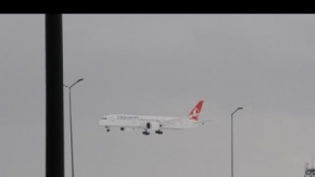 İstanbul Havalimanı'na ilk uçak indi